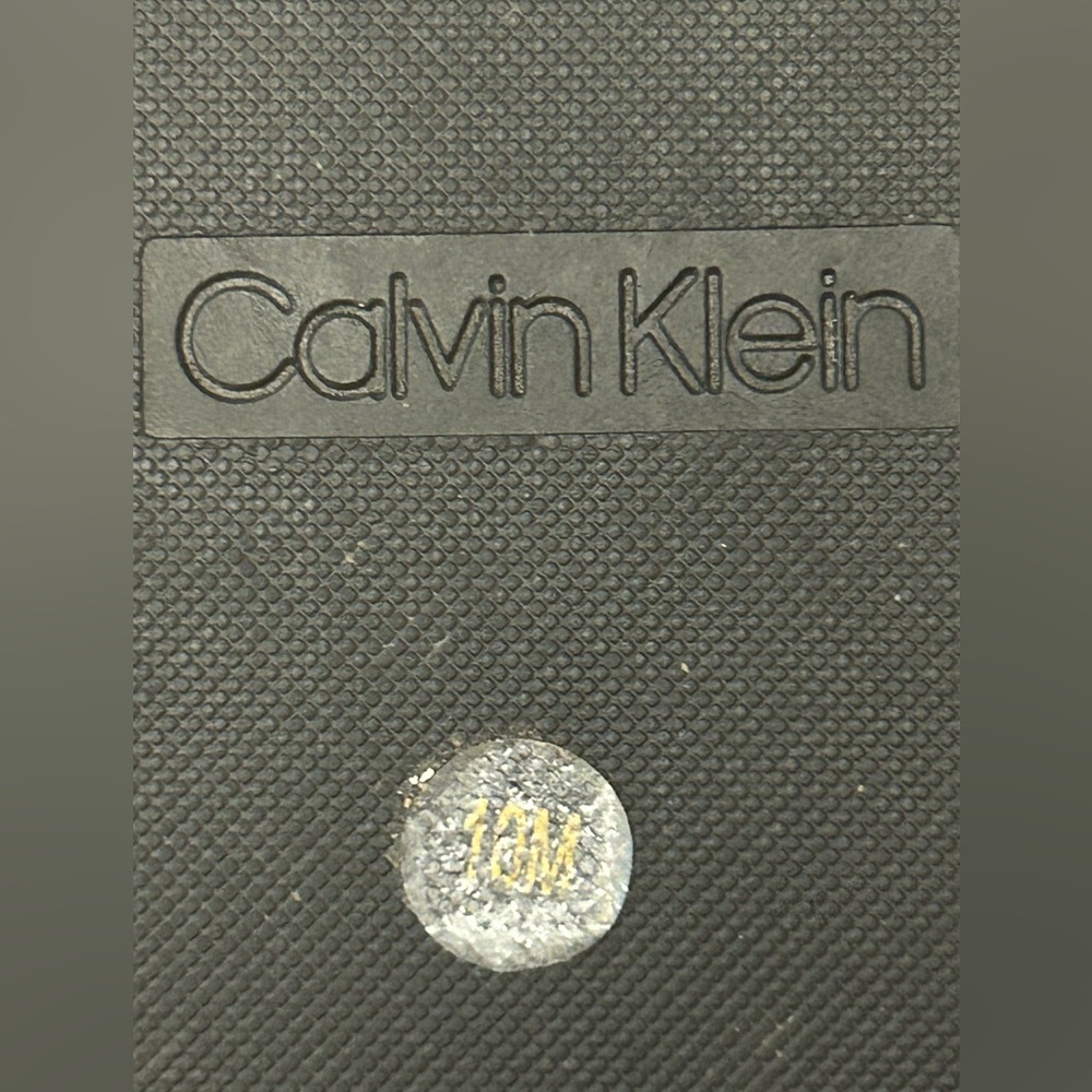 Man's Sandals Calvin Klein Espar /Size 10 / Retail $69 - Picture 4 of 4